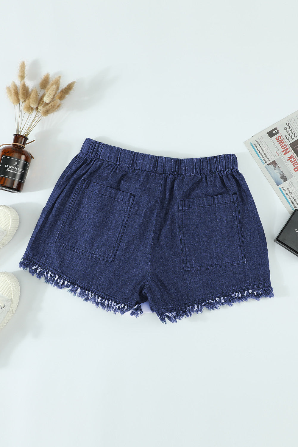 Light Blue Casual Frayed Pocketed Denim Shorts