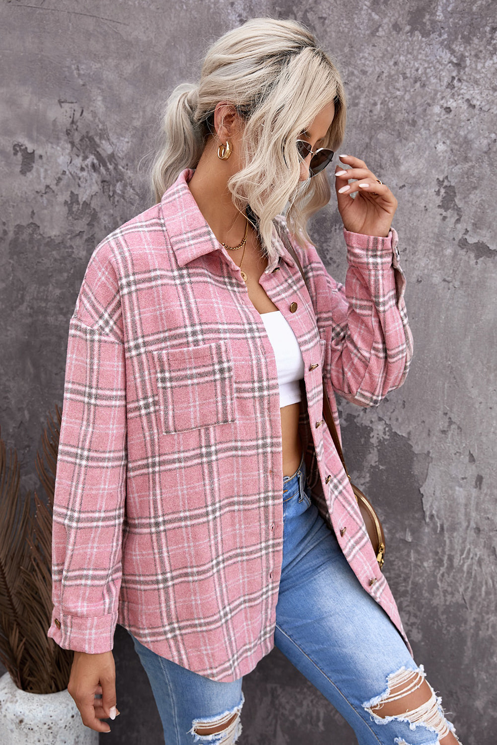 Black Casual Plaid Pattern Buttoned Shirt Shacket with Slit